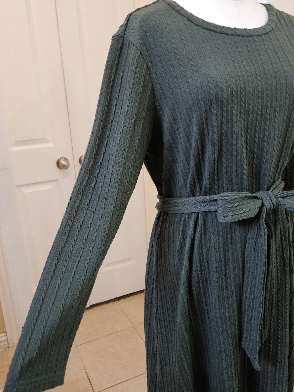 Ekouaer Ribbed Knit Belted Midi Dress – Forest Green (Size M) - Picture 5 of 10